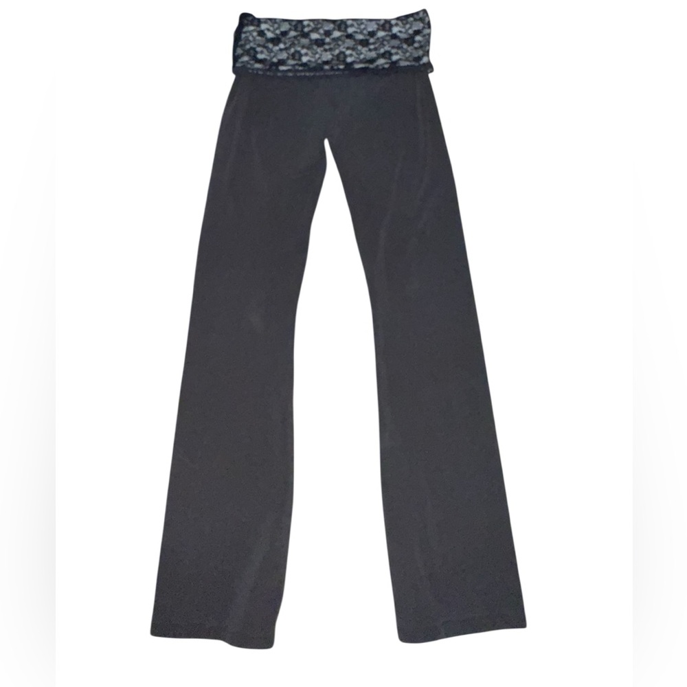 Vintage Victoria’s Secret Leggings - Picture 3 of 4